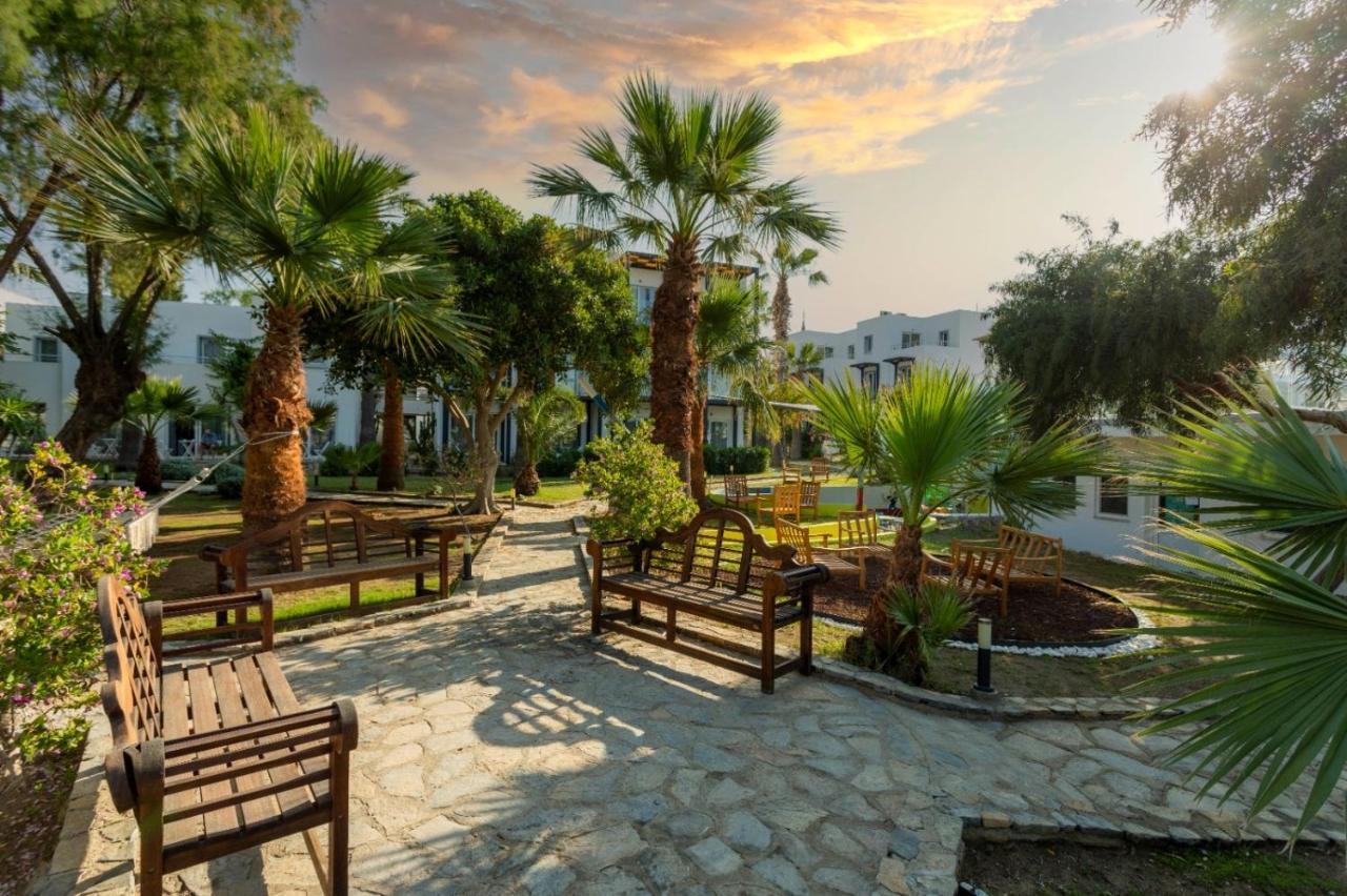 Charm Beach Hotel Akyarlar Exterior foto